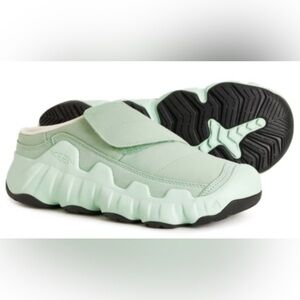 KEEN Hypowser Wrap Shoes Sz 8 Granite Green